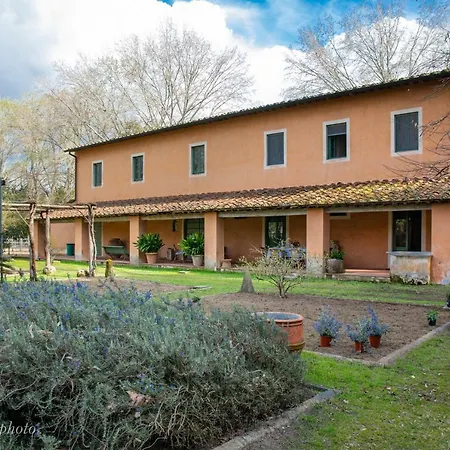 بيت للعطل La Foresteria